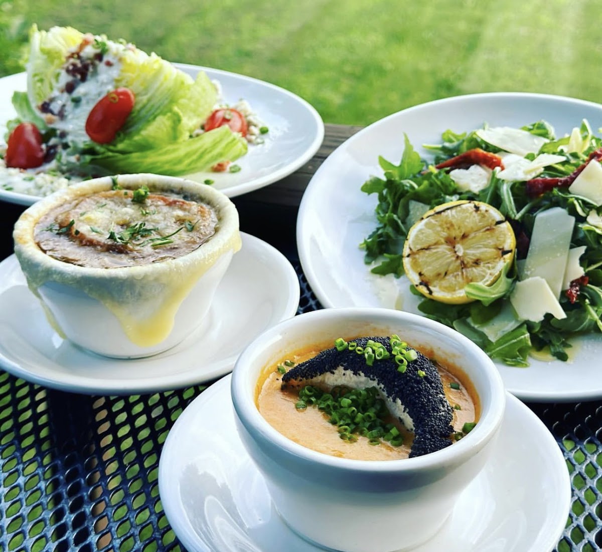 Wadsworth Inn Restaurant, Bar, & Private Events